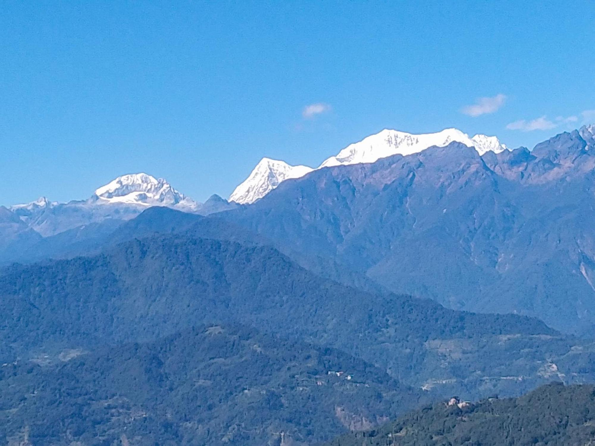 The Himalayan Resort Ravangla Bagian luar foto